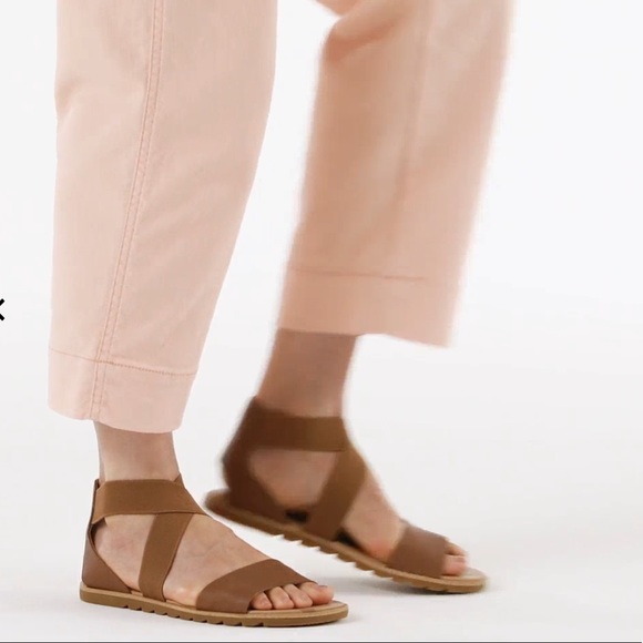 Sorel Ella II Leather Sandal - Picture 2 of 13